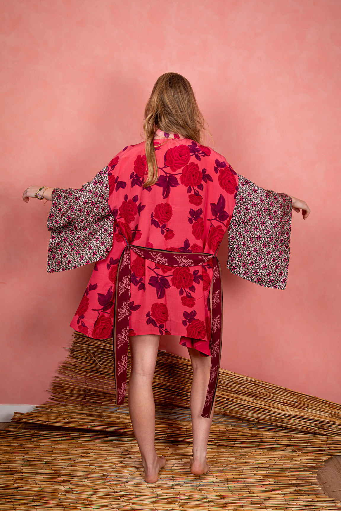 Marigold Robe, Roses XS