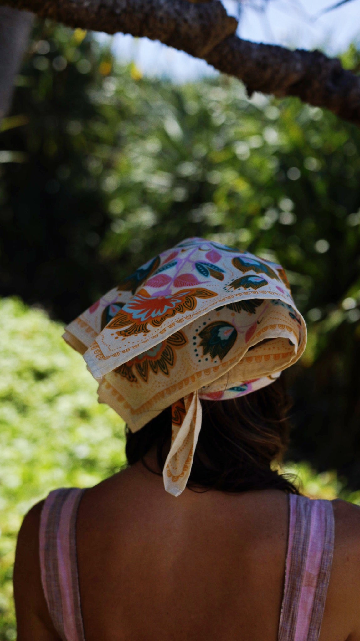 Folk Bandana, Babushka