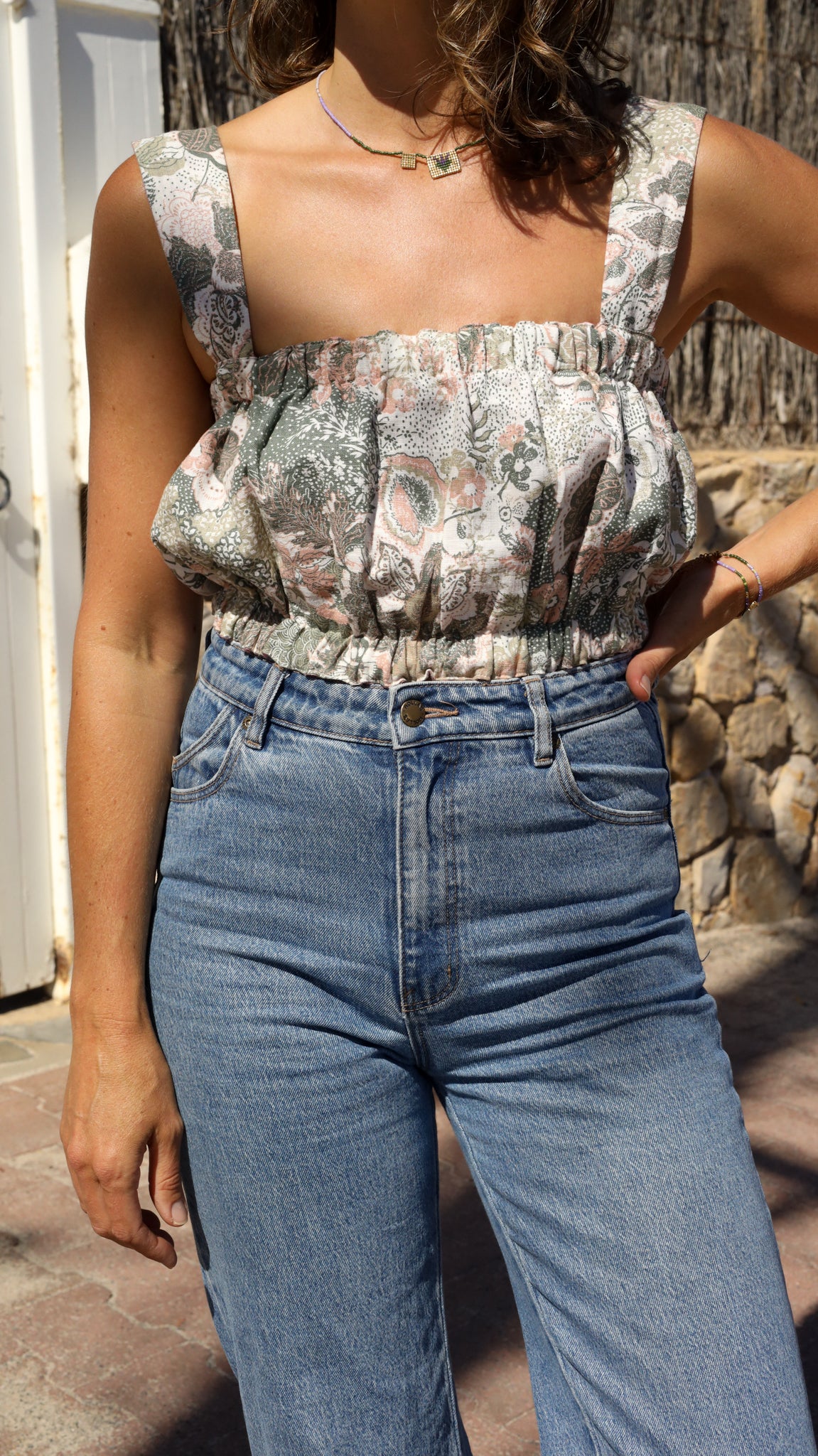 Peony Reversible Crop