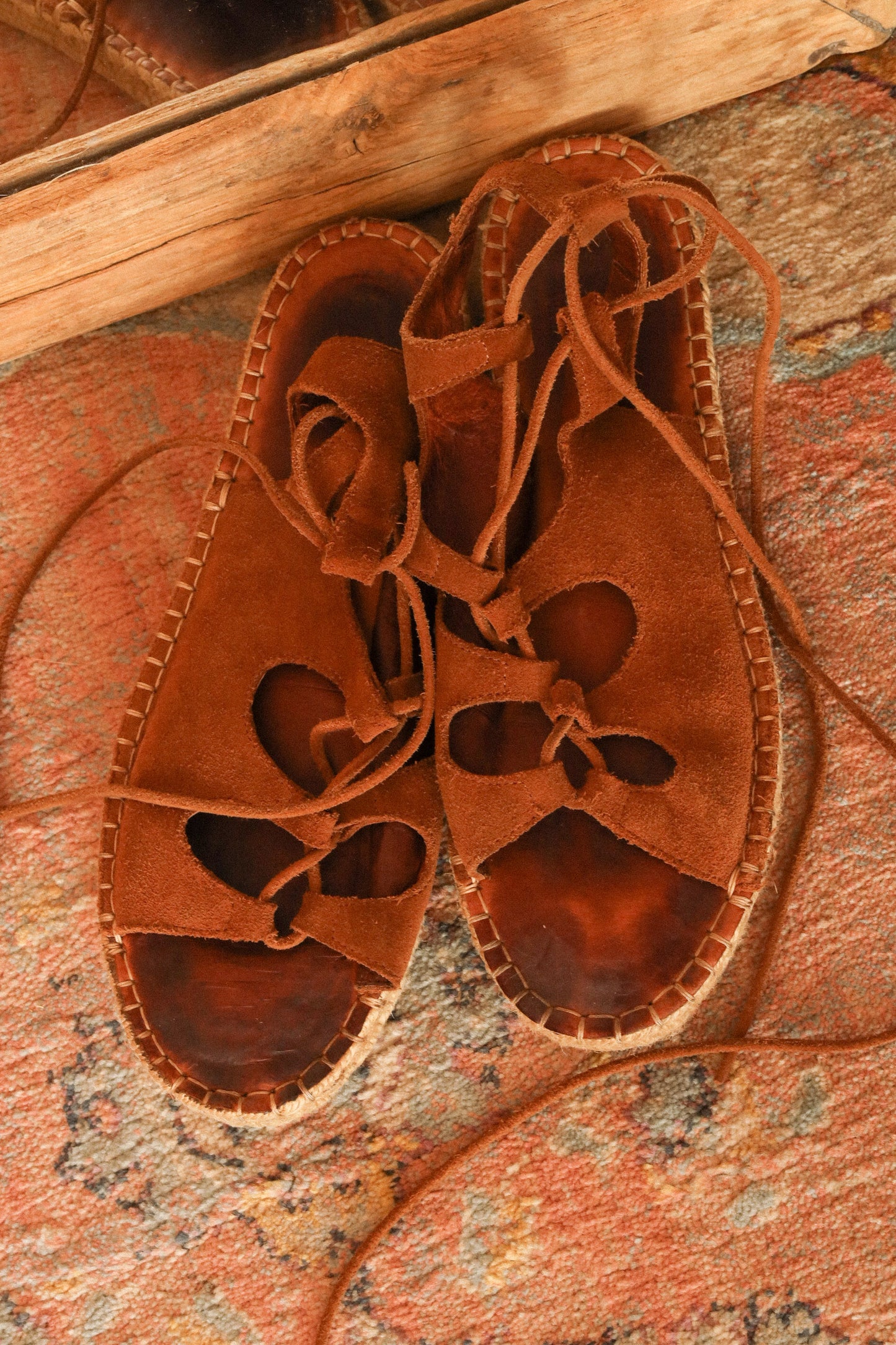 TAN SUEDE PLATFORM SANDALS 41