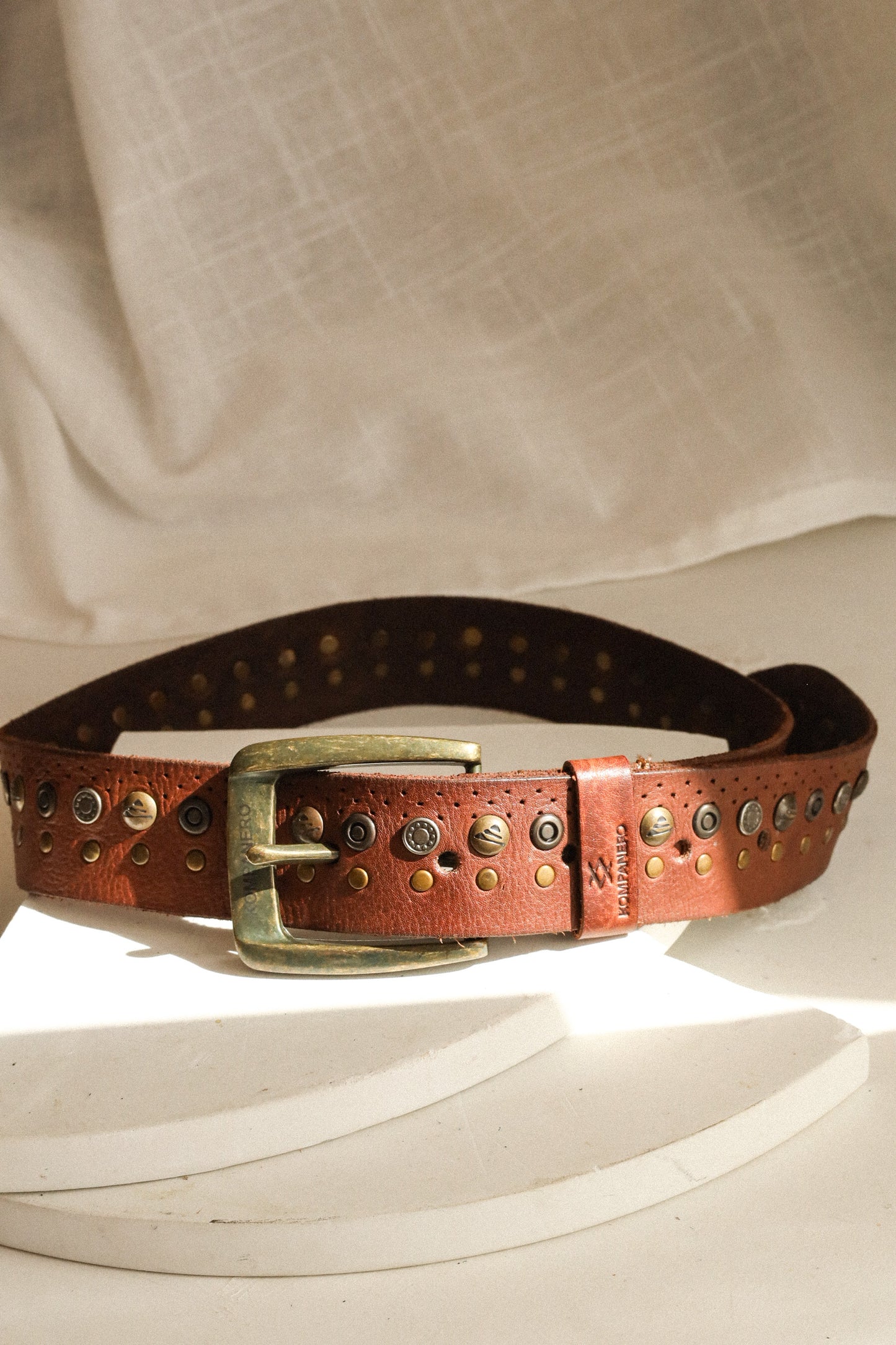 KOMPANERO CHOC STUD BELT XS/S